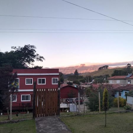 Quarto Aconchegante เซาเบนโตโดซาปูไค ภายนอก รูปภาพ